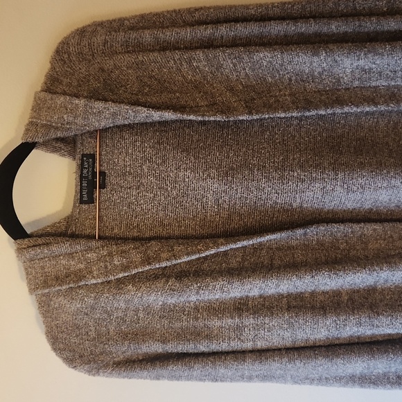 Barefoot Dreams Hooded Cardigan, size S - Picture 3 of 11